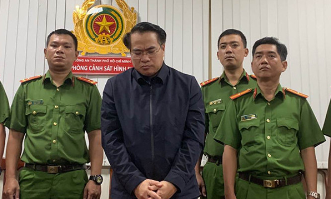 Các trung tâm đăng kiểm phải chi tiền hàng tháng cho phòng, ban và Cục trưởng