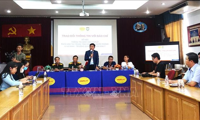 Bác bỏ thông tin nữ sinh Trường HUFLIT bị xâm hại dẫn đến tự tử