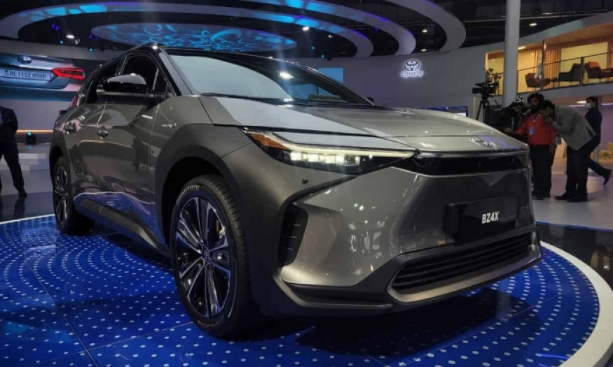 Toyota bZ4X SUV hoàn toàn mới trình làng: Thiết kế đẹp ‘bá cháy’, trang bị tối tân ai cũng mê