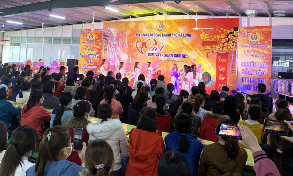 Chăm lo Tết cho công nhân