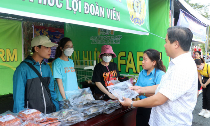 Hơn 6,5 triệu lượt đoàn viên, người lao động được Công đoàn hỗ trợ dịp Tết