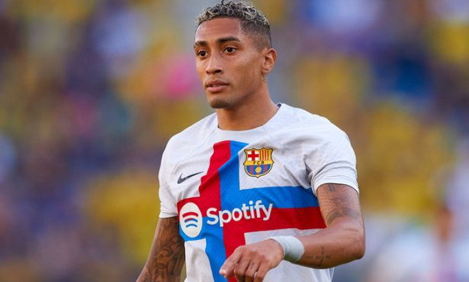 Barca bỏ ngỏ khả năng bán Raphinha