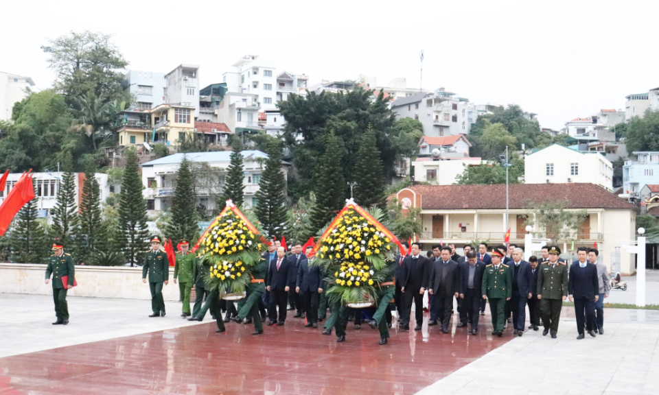 Incense offering held to commemorate Heroes and Martyrs 