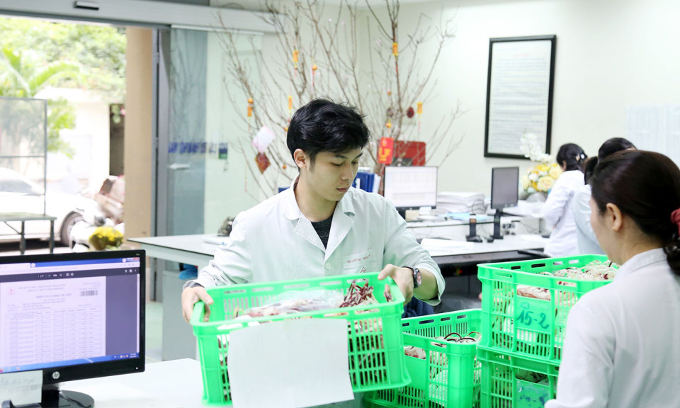 Đón người hiến máu xuyên Tết, đảm bảo nguồn máu cho cấp cứu, điều trị