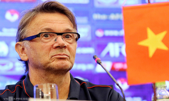 VFF đàm phán với HLV Troussier