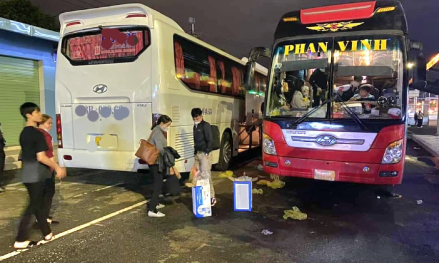 Phát hiện, xử lý xe khách nhồi nhét hành khách