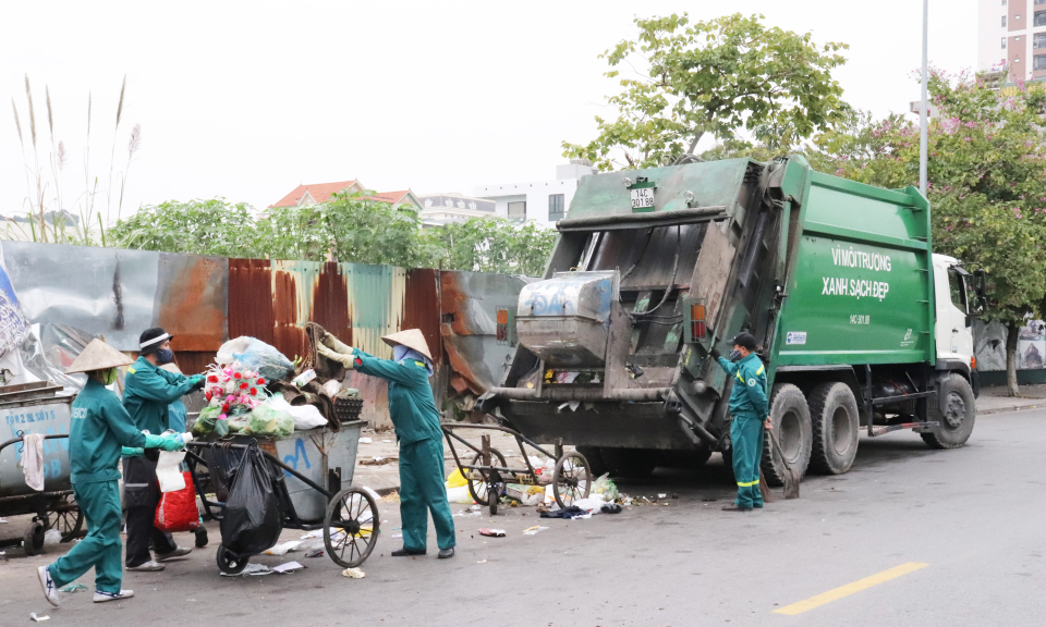 TP Hạ Long: Đường phố sạch đẹp đón Xuân