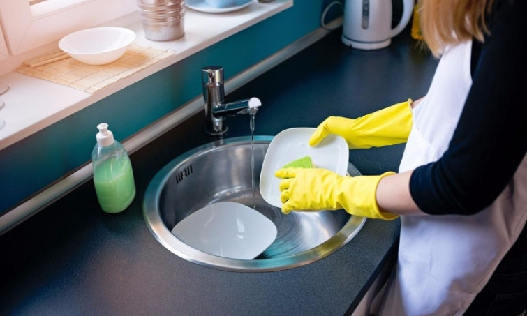 Ba sai lầm khi rửa bát