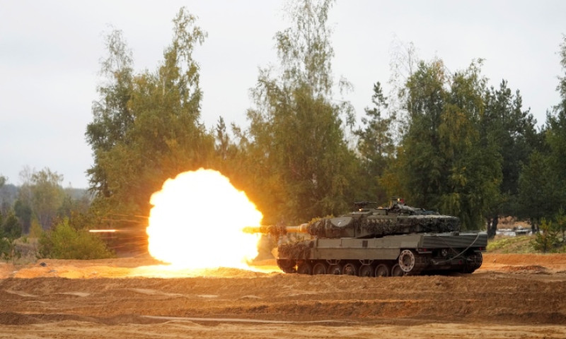 Ukraine nhận gói viện trợ quân sự mới, nhưng không có xe tăng