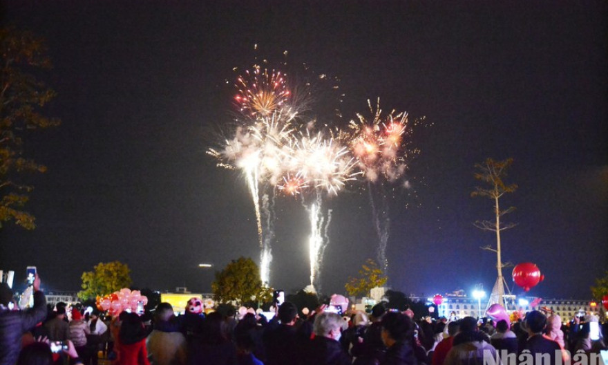In pictures: People nationwide welcome Lunar New Year