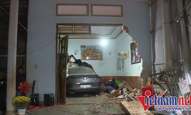 Tình tiết mới vụ ôtô lao vào nhà dân tông người đàn ông tử vong