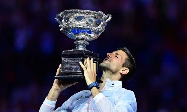 Djokovic lần thứ 10 vô địch Australia Mở rộng