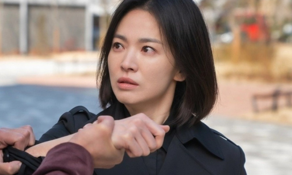 Song Hye Kyo đang có mọi thứ