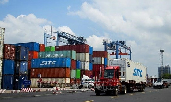 Vietnam posts trade surplus of 3.6 billion USD in January