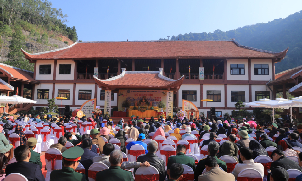 Ngoa Van Spring Festival 2023 opens
