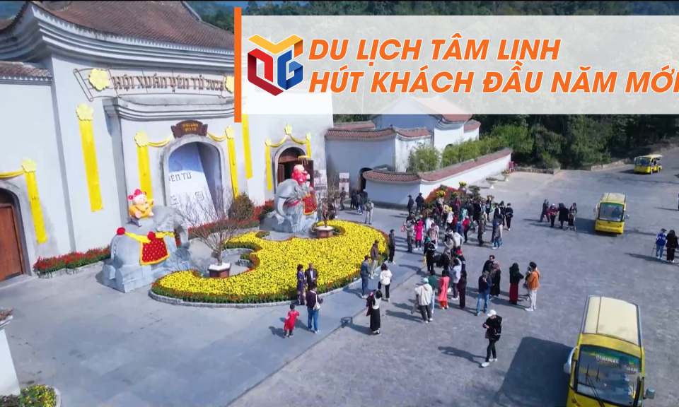 Du lịch tâm linh hút khách đầu năm mới