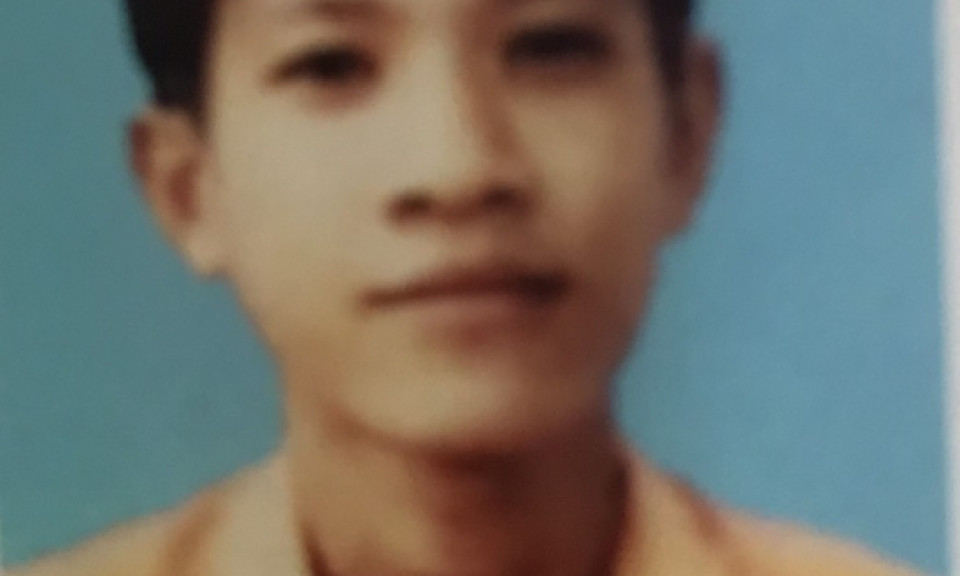Đâm người từ mâu thuẫn tiếng nẹt pô