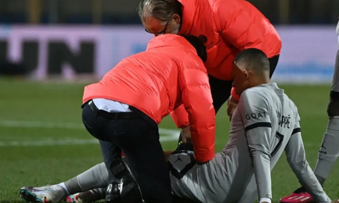 Mbappe nguy cơ vắng mặt tại Champions League