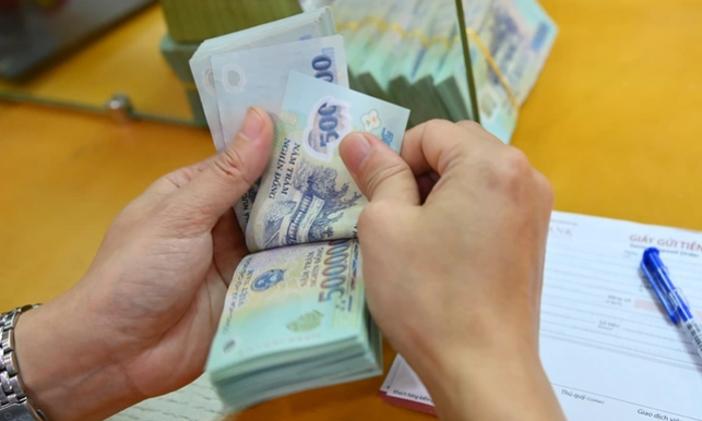 Ngân hàng tung khuyến mãi hấp dẫn, hút tiền gửi đầu năm