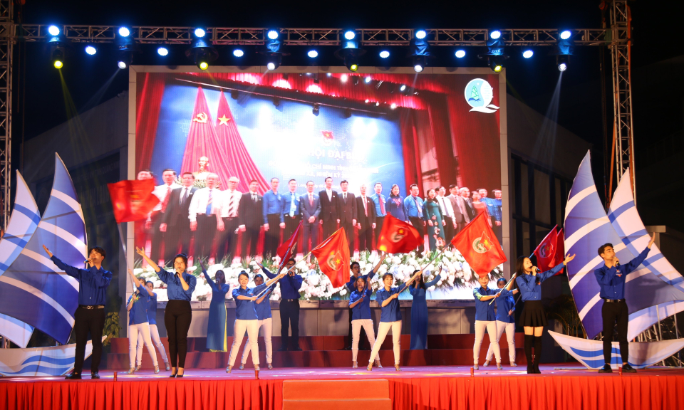 Chương trình nghệ thuật: Khát vọng tuổi trẻ Quảng Ninh xây dựng tỉnh kiểu mẫu, giàu đẹp, văn minh, hiện đại