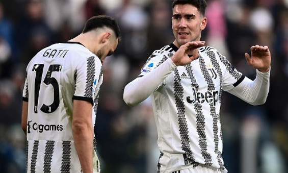 Juventus bị đề nghị trừ thêm 20 điểm