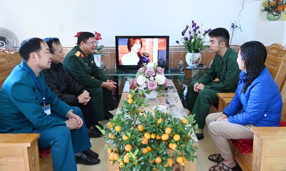 Thanh niên Quảng Ninh vững tin lên đường nhập ngũ