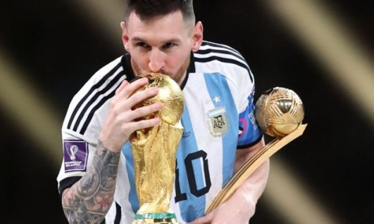 Messi bị khóa trang cá nhân sau World Cup 2022