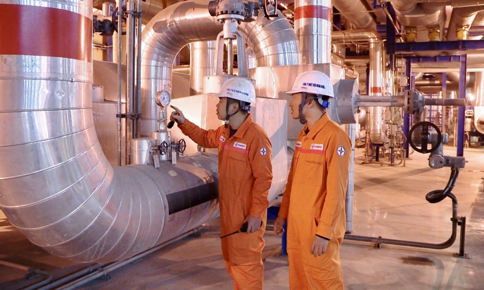 Các nhà máy nhiệt điện khẩn trương vào guồng sản xuất