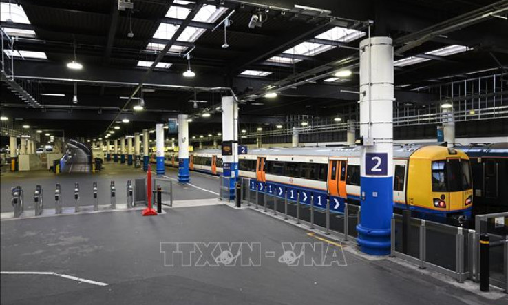 Vận tải đường sắt tại Anh bị gián đoạn nghiêm trọng do nhân viên lái tàu đình công