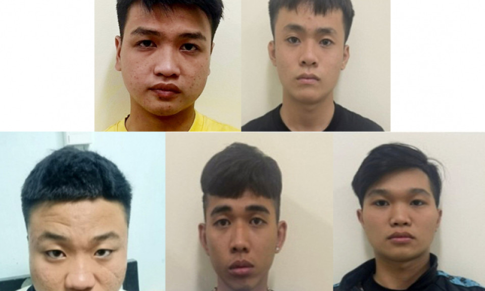 Băng cướp dùng chiêu đua nóng để tẩu thoát sau khi “giật mồi”