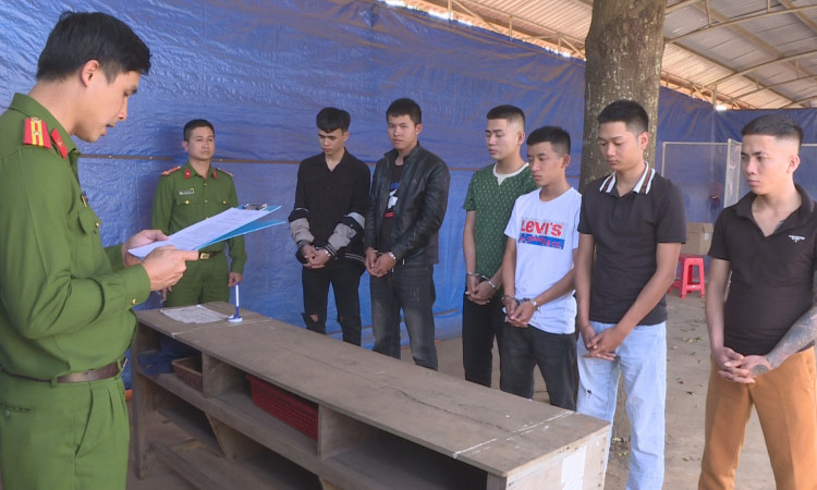 Gây án giết người vì mâu thuẫn vượt xe nhau