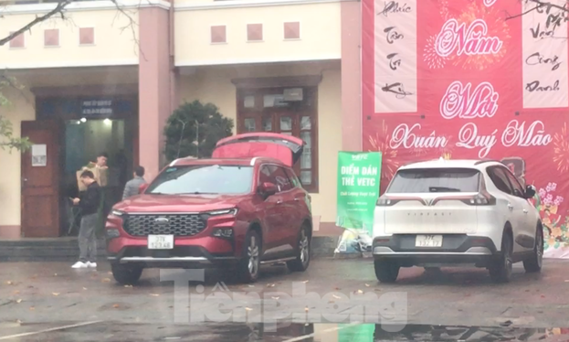 Tạm giữ hình sự 10 lãnh đạo và cán bộ Trung tâm Đăng kiểm Nghệ An