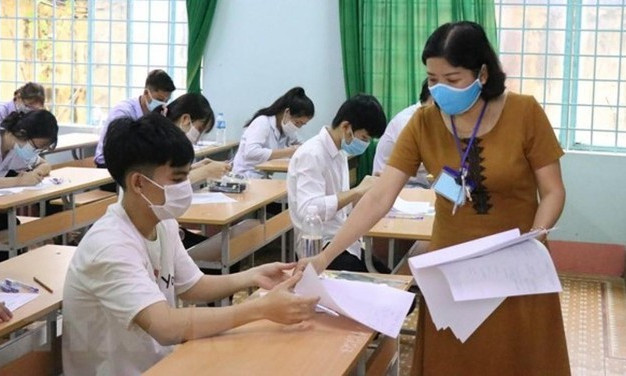 IELTS lên ngôi, chứng chỉ Tiếng Anh nội thất thế trên sân nhà