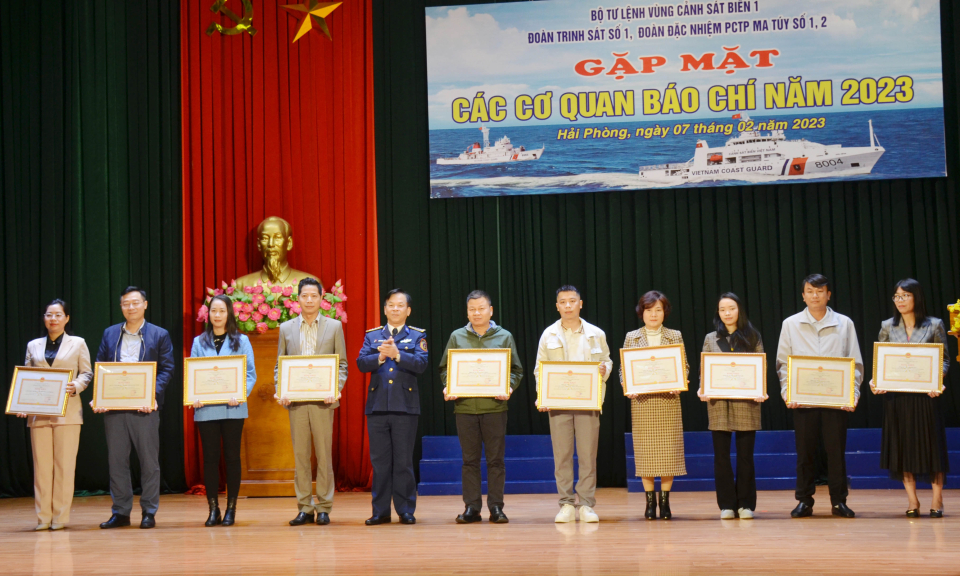 Báo chí góp phần lan toả hình ảnh người chiến sĩ Cảnh sát biển  trong lòng nhân dân