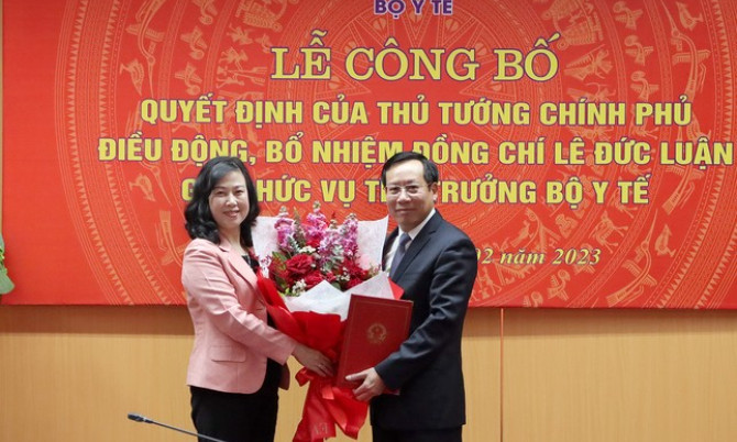 Công bố quyết định điều động, bổ nhiệm tân Thứ trưởng Bộ Y tế