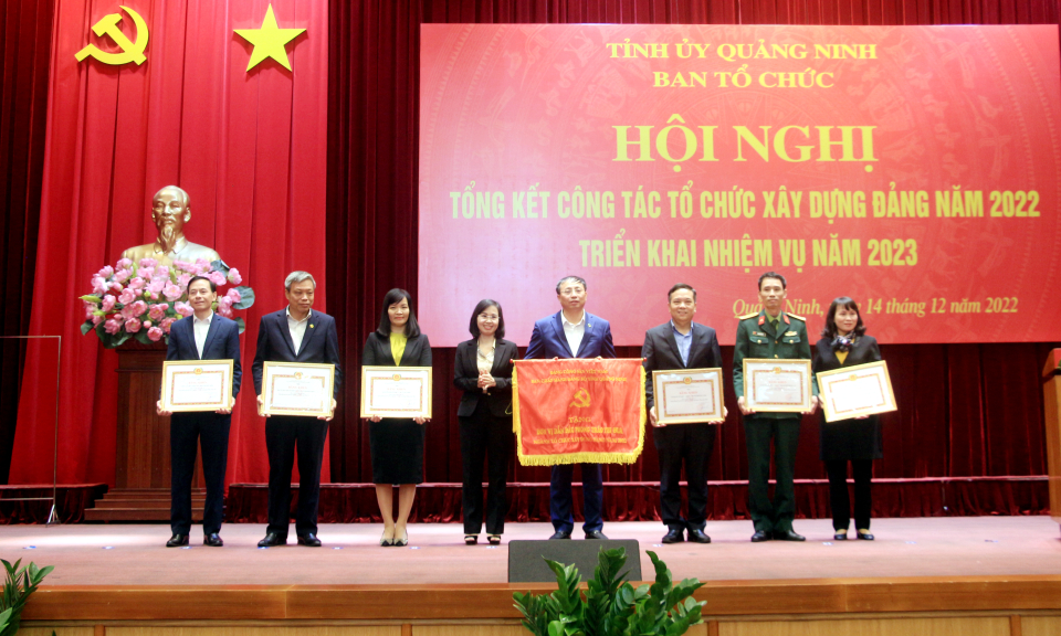 Hải Hà: Nâng cao chất lượng tổ chức đảng, đảng viên