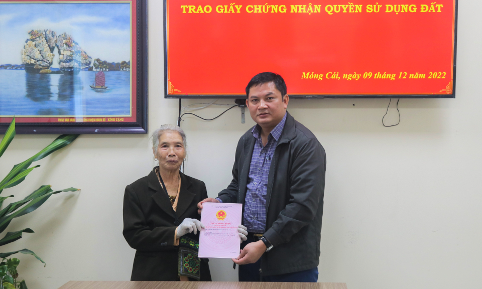 Móng Cái: Đẩy nhanh tiến độ cấp giấy chứng nhận quyền sử dụng đất