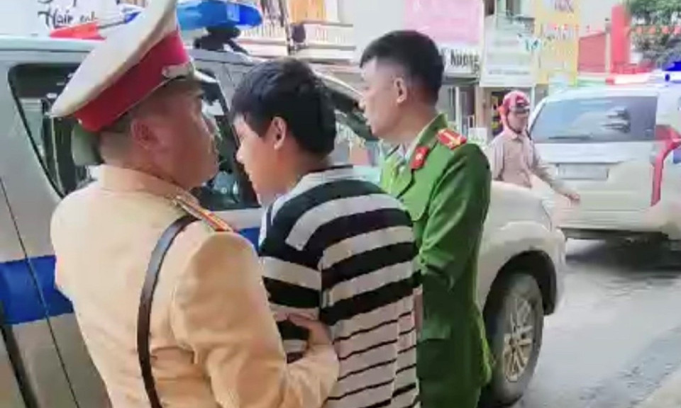 CSGT kịp thời bắt giữ đối tượng chém người rồi lẩn trốn