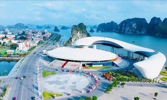 Quang Ninh like miniature Vietnam with strategic position: PM