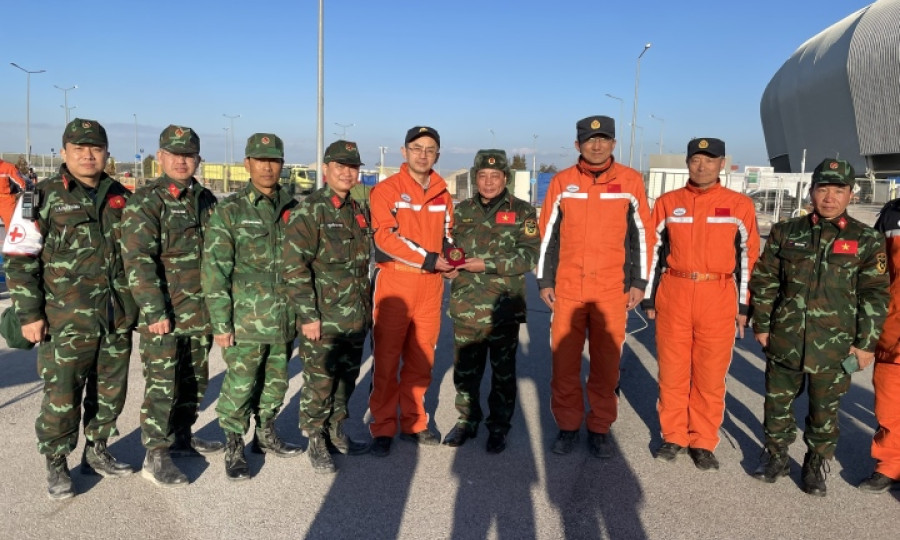 Lực lượng quân đội Việt Nam phối hợp các nước hỗ trợ Thổ Nhĩ Kỳ