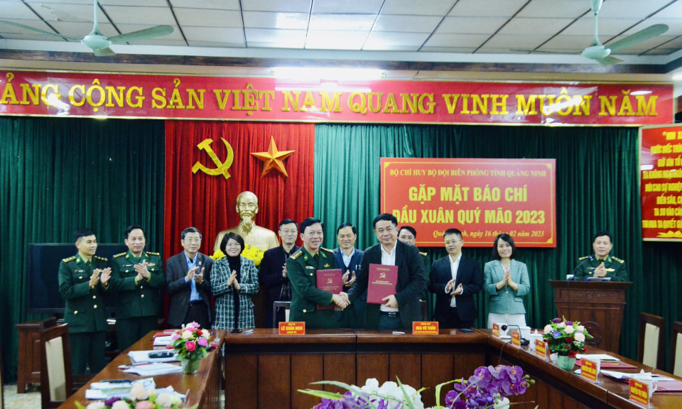 Bộ Chỉ huy BĐBP tỉnh: Gặp mặt báo chí và Ký kết chương trình phối hợp năm 2023