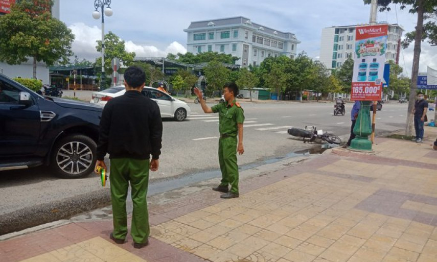 Vụ ôtô tông chết nữ sinh Ninh Thuận: Đề nghị truy tố vợ chồng nguyên thiếu tá