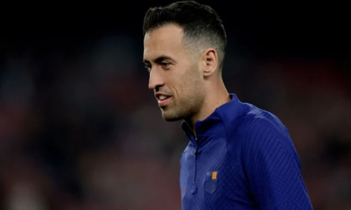 Xavi báo tin khiến Man Utd bận tâm