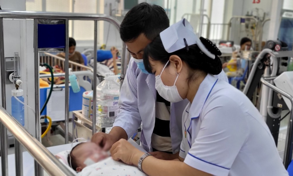 Cảm và cúm khác nhau như thế nào?