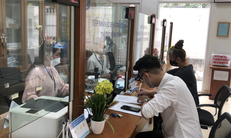Mức đóng thuế thu nhập cá nhân của công chức khi tăng lương cơ sở