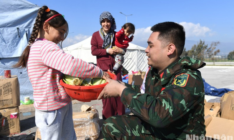 In pictures: Vietnam’s military team completes search and rescue mission in Turkey