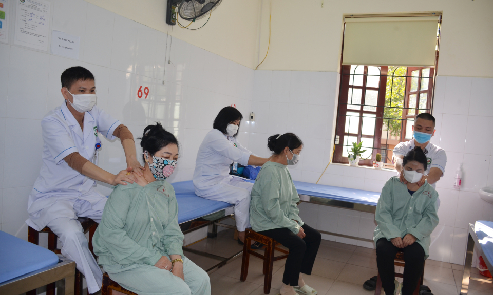 Bệnh viện Y dược cổ truyền tỉnh: Nâng cao năng lực bảo vệ sức khỏe nhân dân