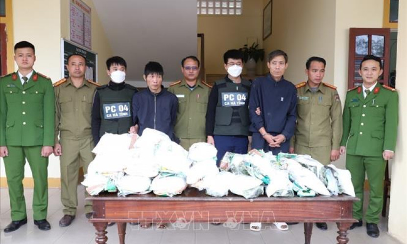 Bắt giữ 2 đối tượng vận chuyển trái phép 31kg ma túy