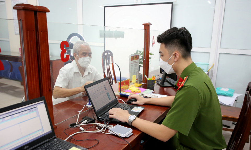 Hoàn thiện hệ thống cơ sở dữ liệu nền tảng