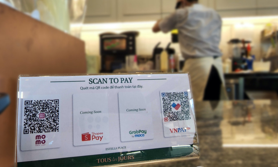 Bitcoin lép vế trước ví điện tử